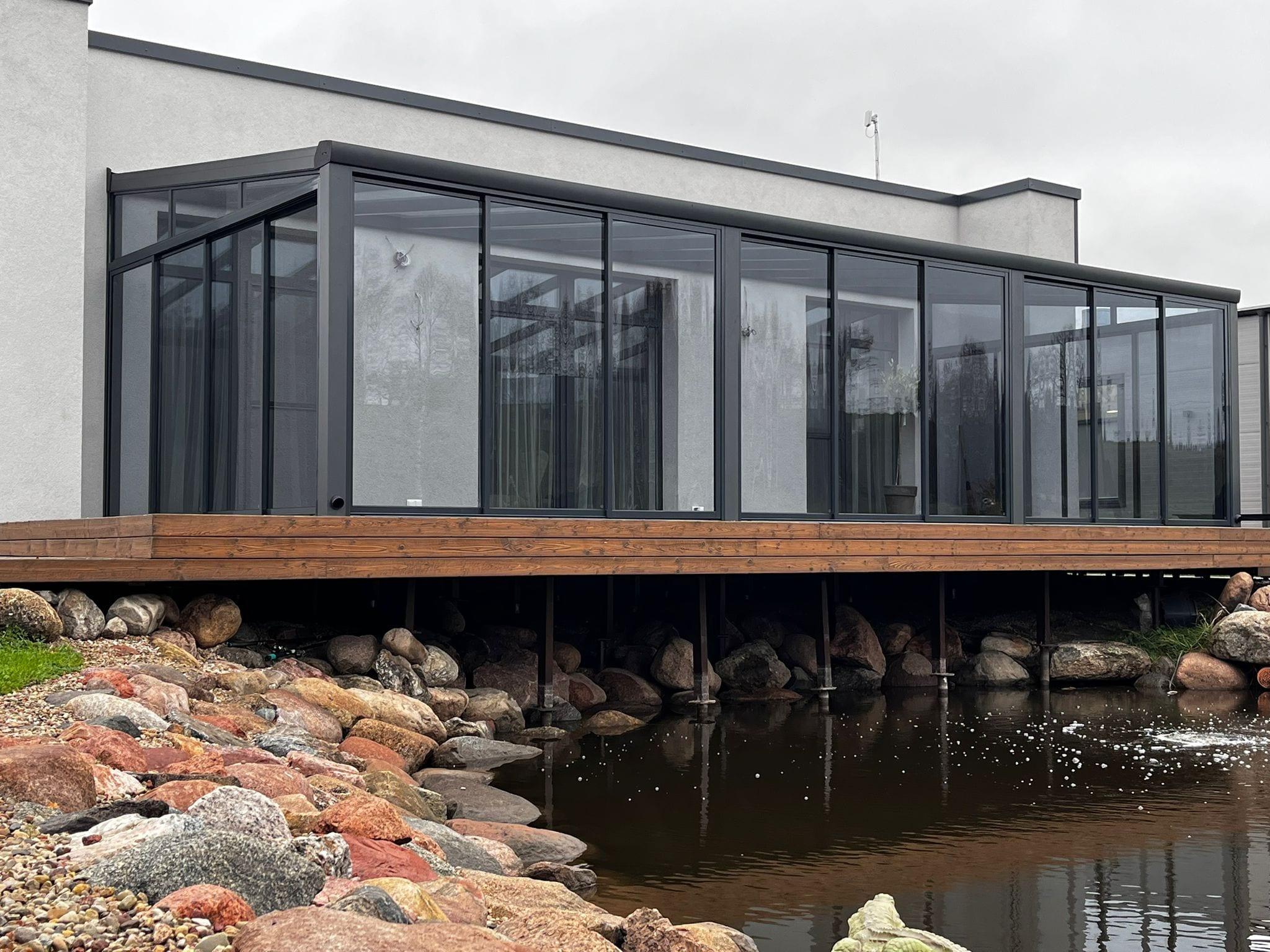Įspūdingos terasos stiklinimas - nuotrauka 1